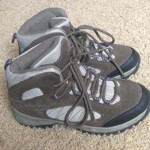 Women's Brown Hiking Boots (size 7.5)